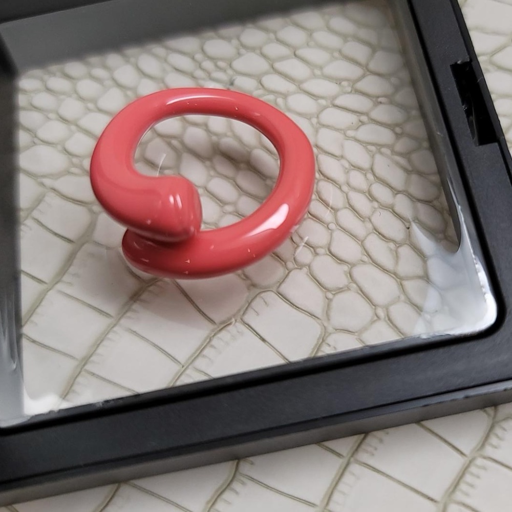 Chunky Twist Ring Salmon Color *NEW